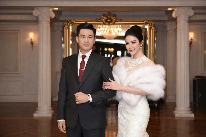 Tam Vinh Hiển là một cảnh trí tốt, biểu thị cho quyền uy và vị thế xã hội